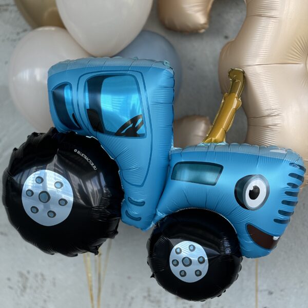 Zilais traktors, 12 eiro