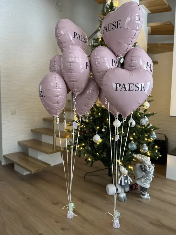 5 folija sirsniņas, katru iespējams personalizēt ar novēlējumu, sākot no 26,50 eiro 